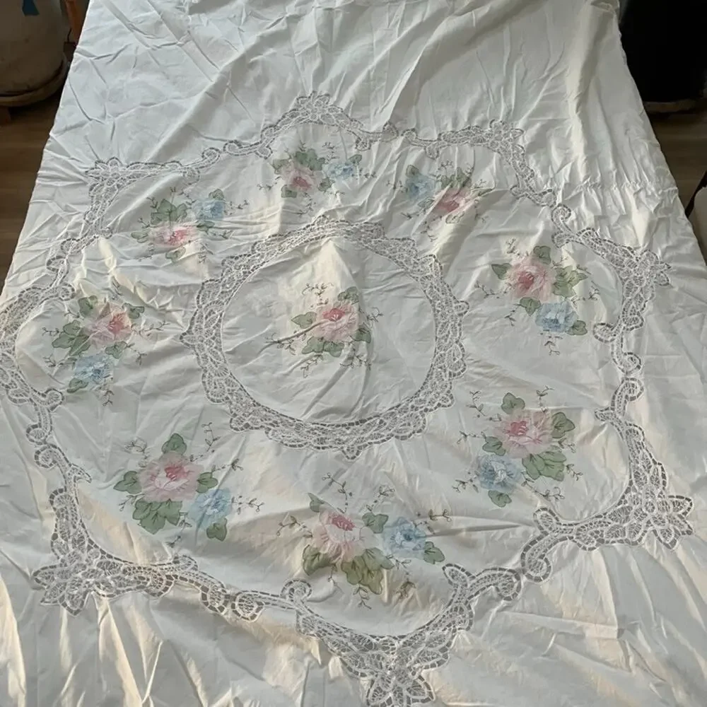 Vintage White Pastel Floral Full Duvet Cover Battenburg Lace Cutouts 100% Cotton
